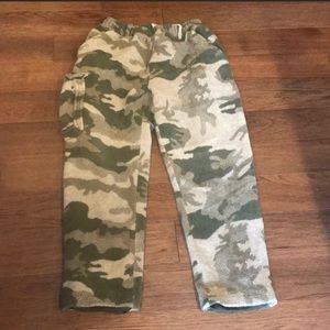 Thick warm Cabela’s hunting pants